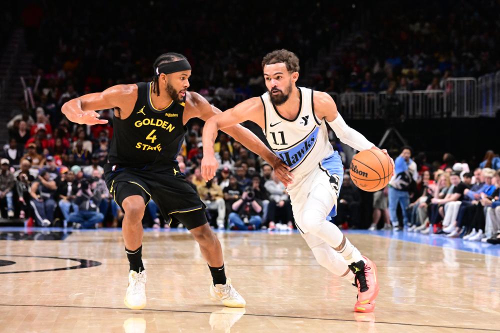 国足再遇三连败？更需赢下后面两场“6分战”！.